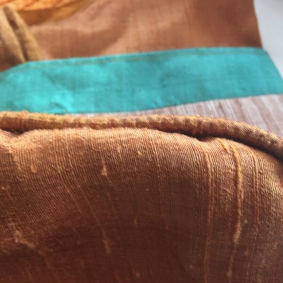 100" silk bag made in Cambodia - Picture 2 of 6